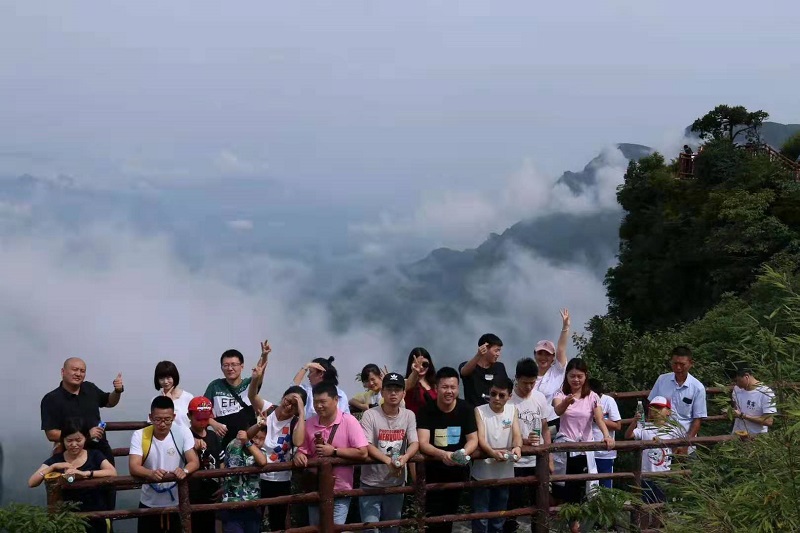 员工风采：旅游